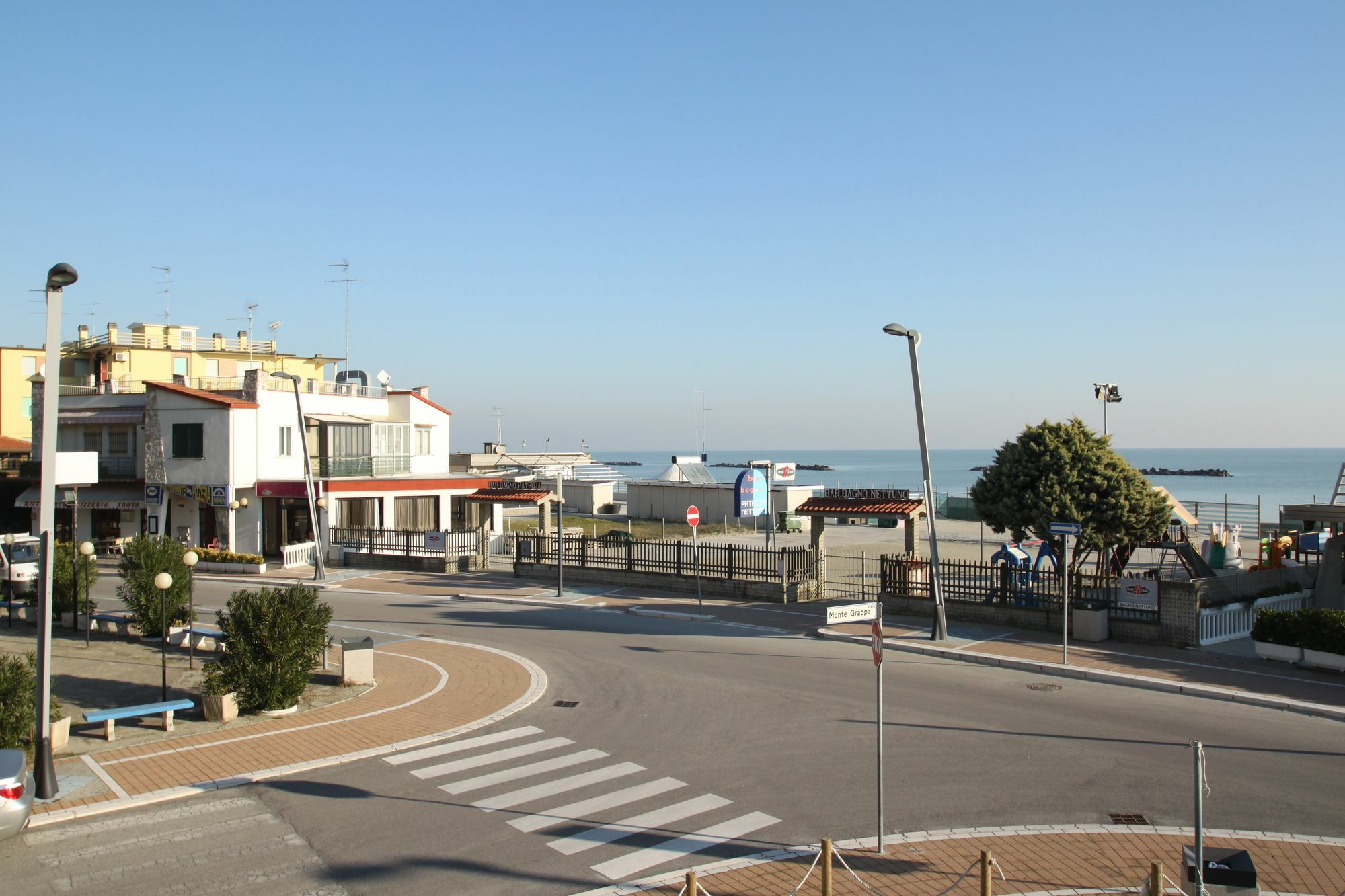 Nettuno Apartments Comacchio Exterior photo